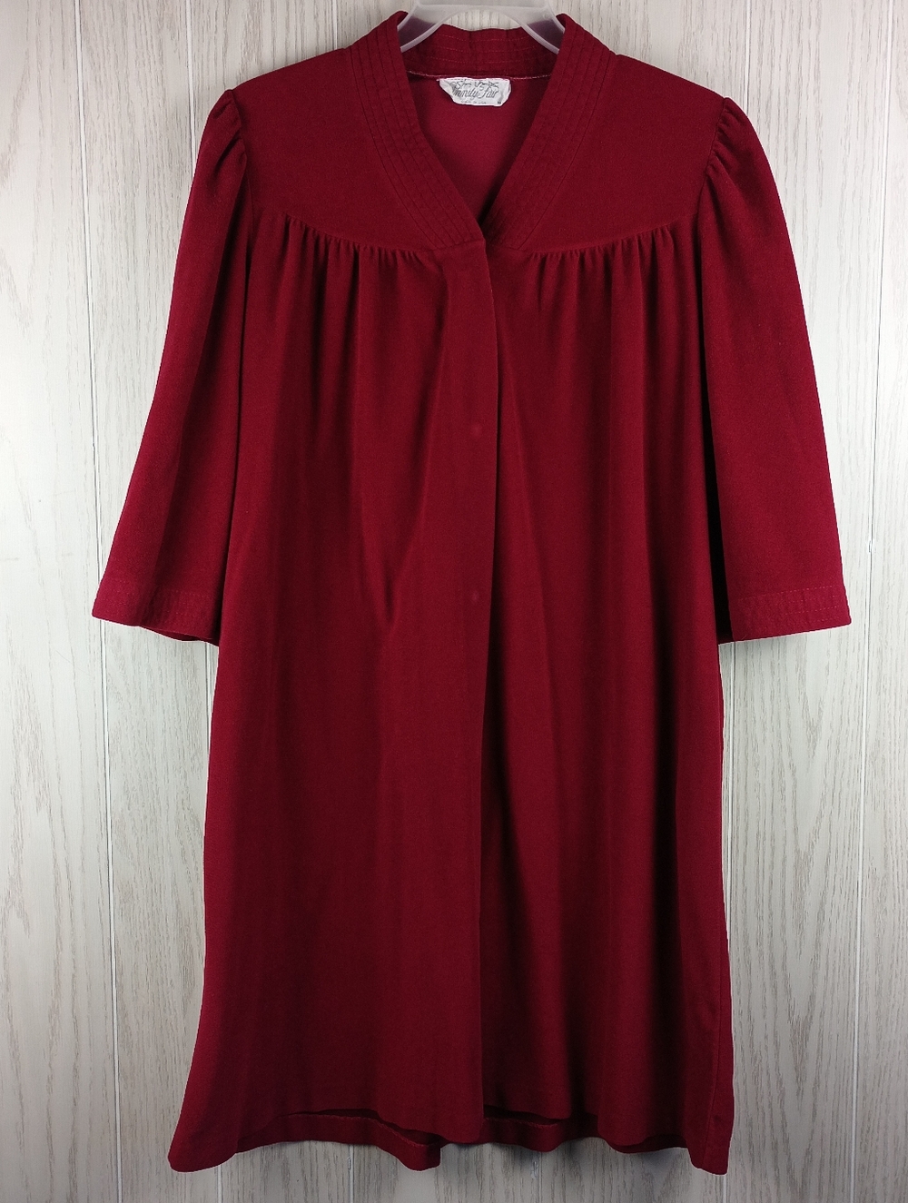 Vintage Vanity Fair red snap button medium long sleeve house coat knee length